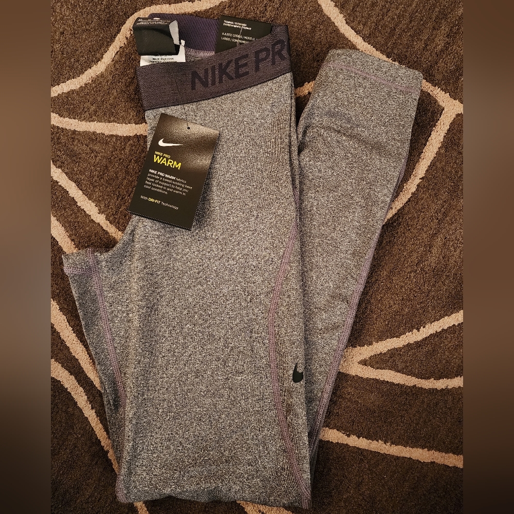 Nike Pro Tight Fit